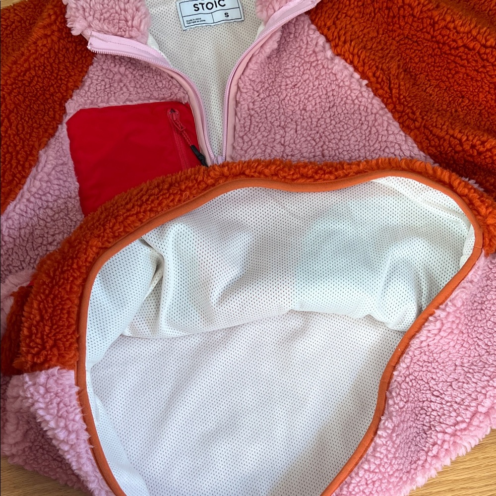 Stoic Women's Pink and Orange Fleece Jacket - Picture 4 of 7